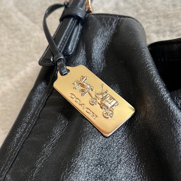 Coach Madison Leather Carlyle Shoulder Bag - Picture 12 of 16